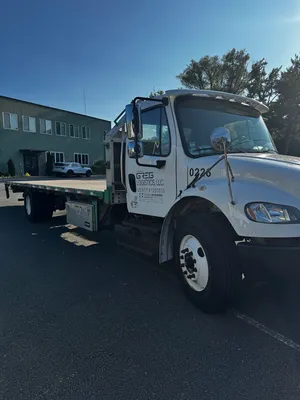 Used 2017 FREIGHTLINER BUSINESS CLASS M2 Tractors & Trailers New York US | GBL Receivership Estate #1364427