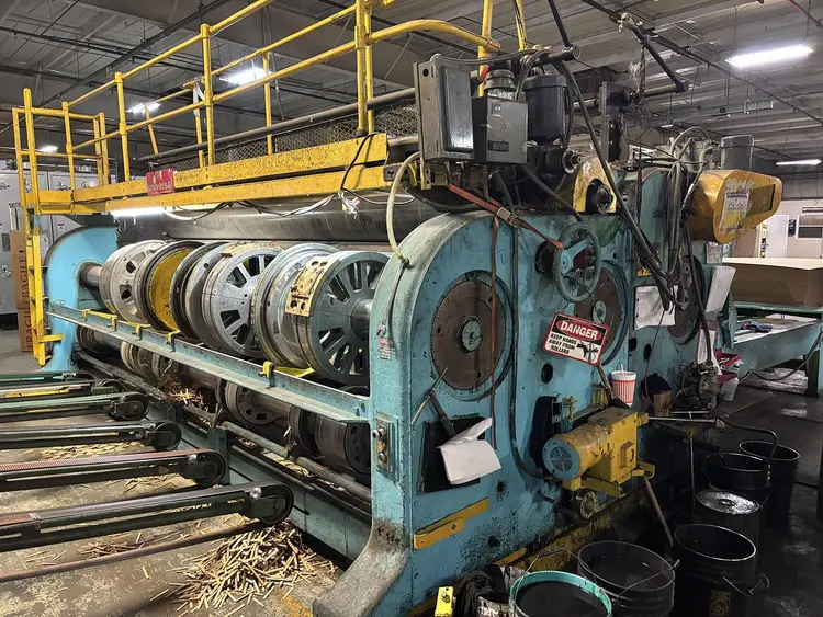 Used UNIVERSAL _UNKNOWN_ Slotters | Matchbox Machinery #929896