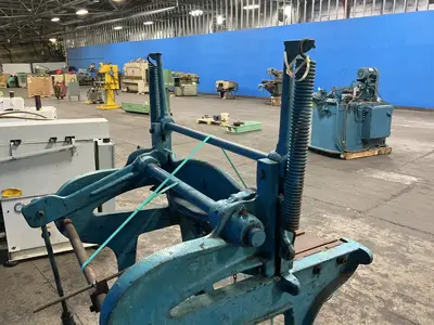 Used BERTSCH & CO. _UNKNOWN_ Foot Power Shears Ohio US | HGR 24 #1414069