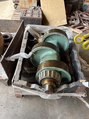 NEW 2004 GARDNER DENVER TGF (CRANKSHAFT)
