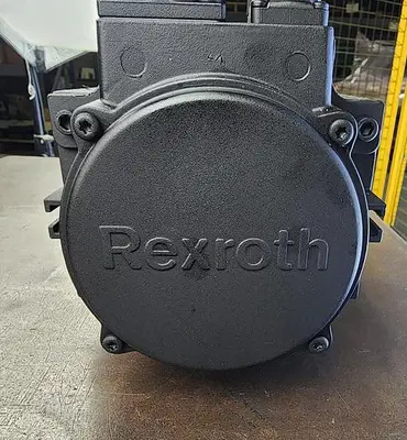 USED REXROTH MSK071D-0300-NN-M1-UG0-NNNN