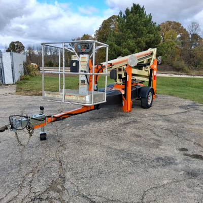 NEW 2023 JLG T350