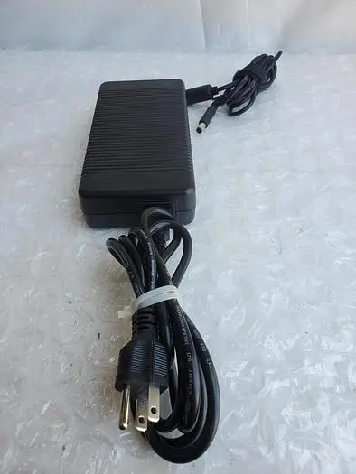 HP CHARGER HSTNN-DA12