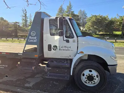 USED 2019 INTERNATIONAL DURASTAR 4300