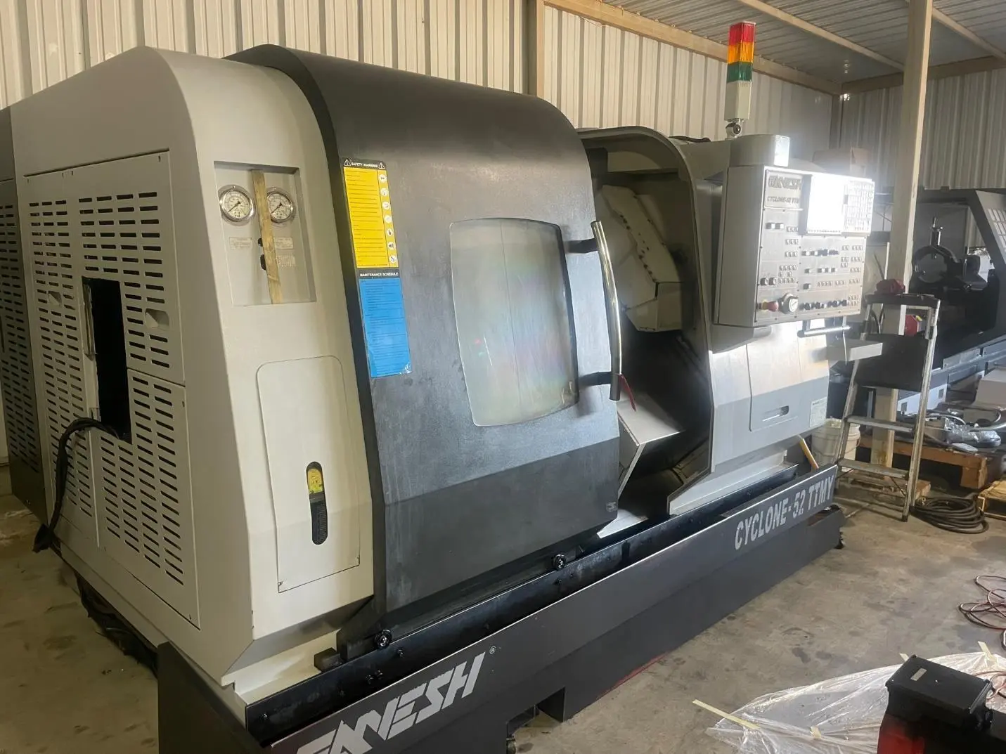 USED 2011 GANESH CYCLONE 52TTMY