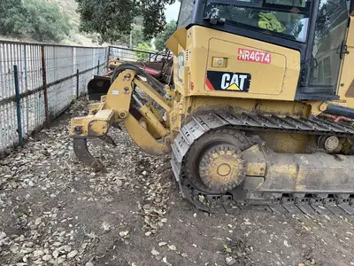 USED 2013 CATERPILLAR D4K2 XL