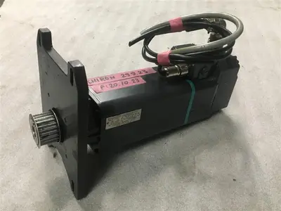 USED SIEMENS MOTOR 1FT5066-0AG71-2-Z