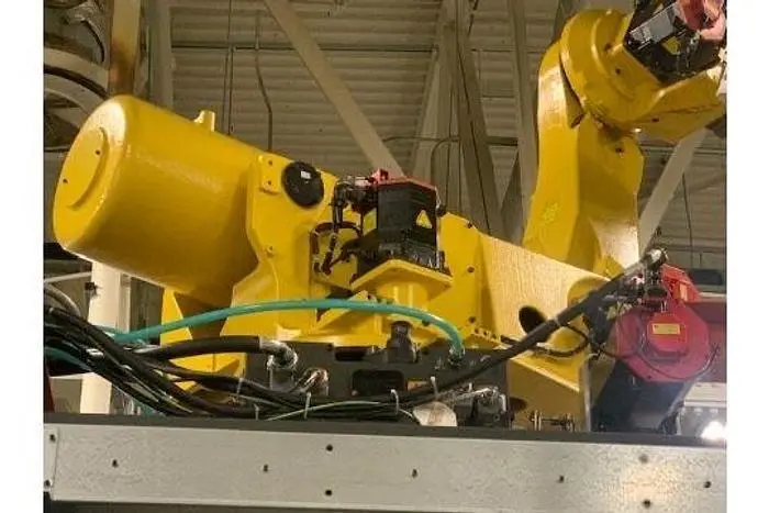 Used 2014 FANUC FANUC R2000IB/200R Robots Michigan US | Aucto #1307369