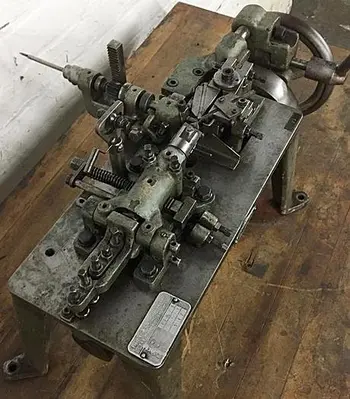 2401-100 Fico Cuban Link Chain Making Machine Tooled: 0,50mm Cuban Link Chain