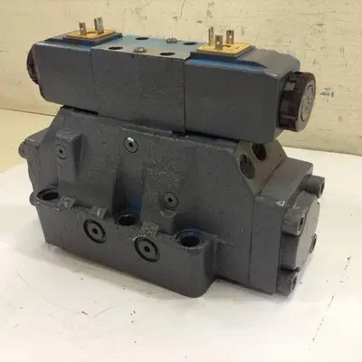 USED VICKERS DG4V-3-6C-M-U-HL7-60-B13