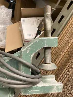 USED LIGHTNIN EV5P33M