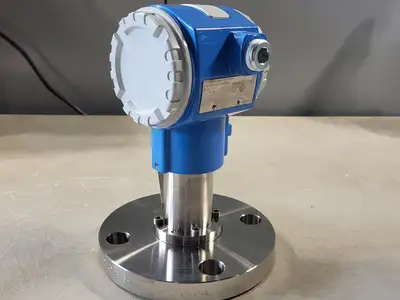 NEW ENDRESS+HAUSER PMC71-UCC1M2AFAAA