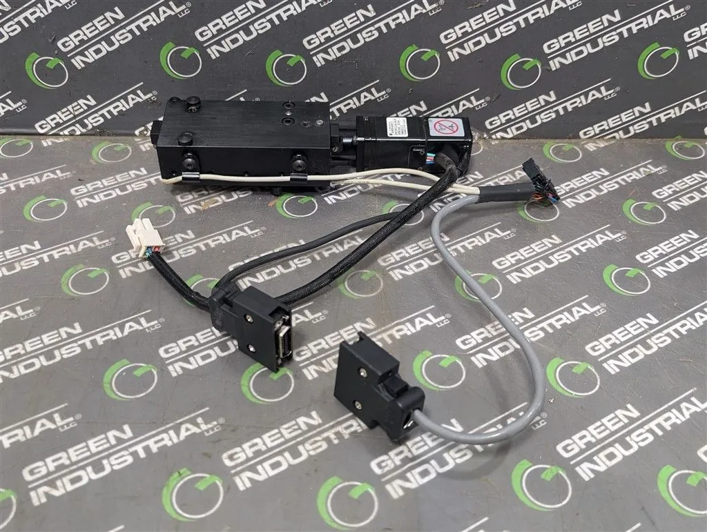 Yaskawa SGMM-A2S313 AC Servo Motor Assembly 24VDC 3000RPM Used