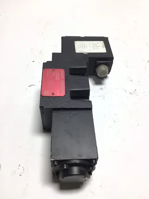 Moog D634-1024 Direct Drive Proportional Valve 350Bar