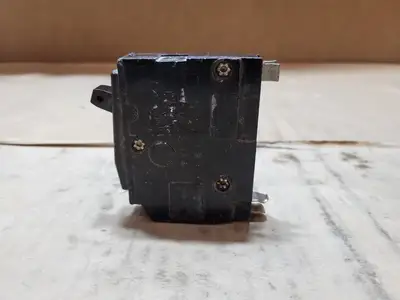 Used SQUARE D QO130 Switchgears British Columbia CA | Lenmark #1438645