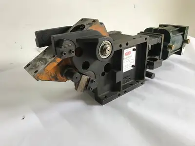 Used DESTACO PNEUMATIC ROBOT CLAMP, AIR CLAMP, ROBOTIC Clamps | Maverick Industrial Sales #1119893