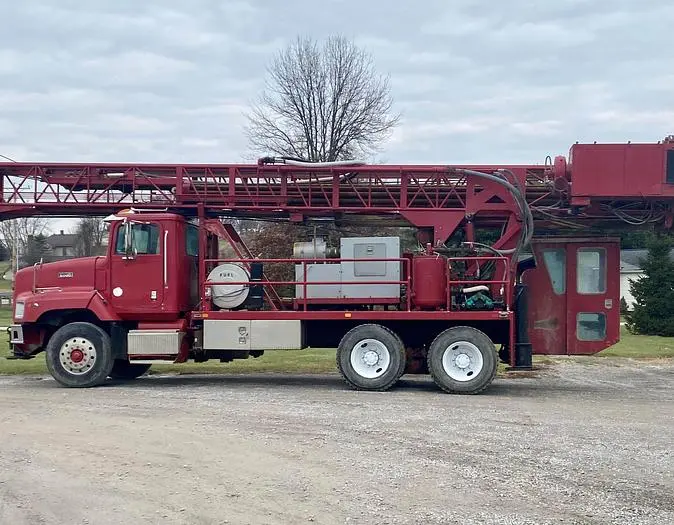Used INGERSOLL-RAND TH60 DRILL RIG Drill Rigs California US | East West Machinery & Drilling #1417551
