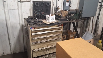 Used 1996 TRUMPF TRUMATIC 200 Turret Punches Pennsylvania US | Revelation Machinery #1303928