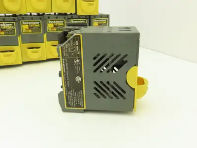 Bussman OPM-1038RC Optima Fuse Holder 30A 600V for Buss Class CC Fuse Lot of 24