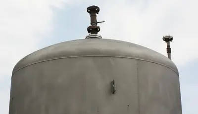 SPC7733  Tank 900 gallon vertical tank, Stainless Steel, conical