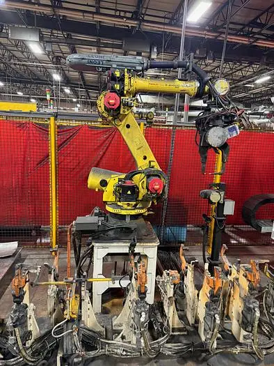 Used 2016 FANUC R2000IC 165F Robots Michigan US | RAB Industries, Inc. #184455