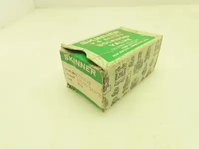 Honeywell Skinner V5D38570 Solenoid Valve 3-Way NC 120V 75 PSI 1/4" NPT