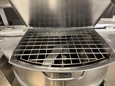 Used LEE INDUSTRIES 200 D9MT Stainless Steel Tanks Quebec CA | Carter-Wilson Equipment Services #1744127