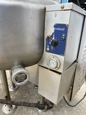 Used Cleveland Used Cleveland KGL40 40 gal Commercial Steam Kettle Natural Gas AS IS Cooking Kettles Illinois US | Falcon Restaurant Supply #1376133