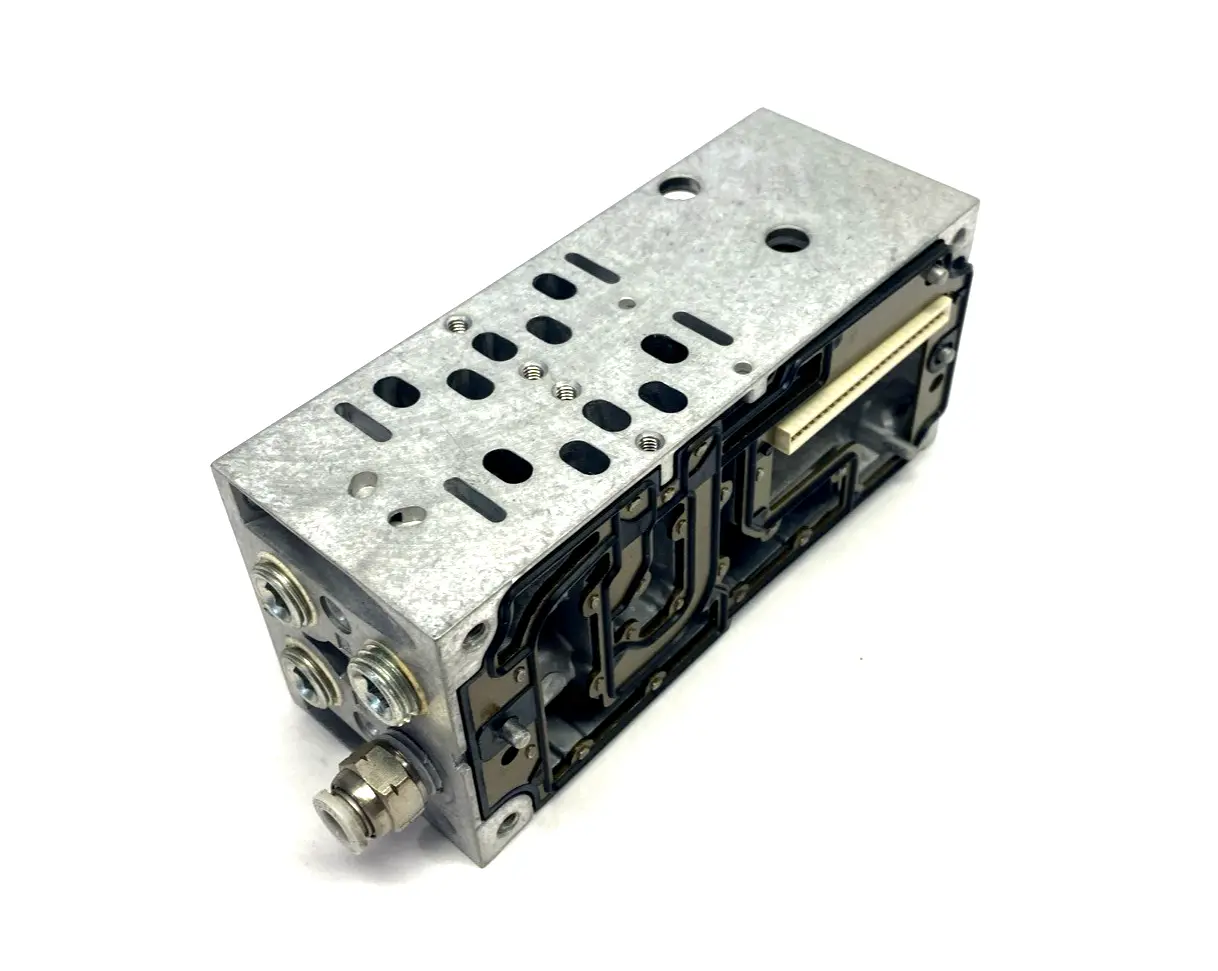 VABV-S4-1S-N14-2T2 | Festo  Pneumatic Valve Manifold Sub-Base 539219 - Used