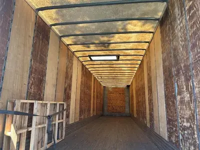 2001 Strick 48 ft Dry Van Trailer - Swing Door