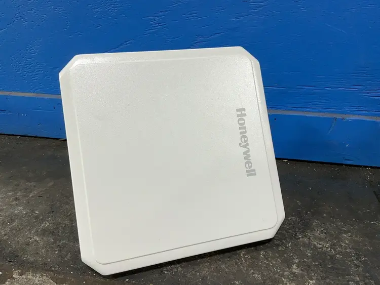 Used HONEYWELL 1A40A Antennas EMI EMC Equipment Ohio US | HGR 24 #1425427