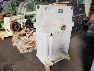 Gearbox for NRM 4.5" Cold Feed Rubber Extruder Ratio 25.4:1