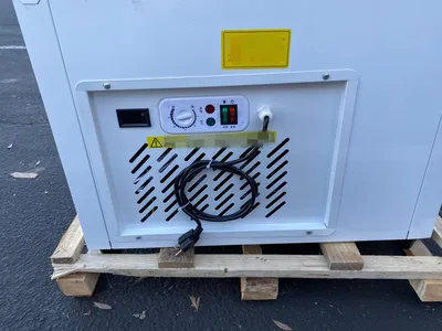 171-0406 43" Self Contained Countertop Display Freezer