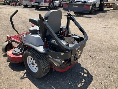 USED 2014 EXMARK LAZER Z