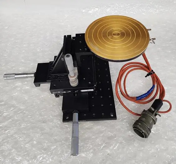STAGE, 6 IN GOLD HEATED CHUCK XYZ MOVEMENT MICROMETERS