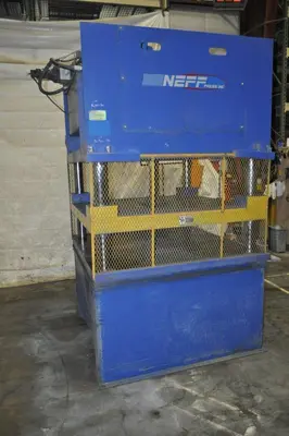 42.4 Ton 4 Post Neff Hydraulic Press