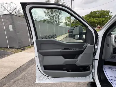 Used 2023 FORD F-250 Dump trucks Florida US | Truck and Van Outlet #1509149