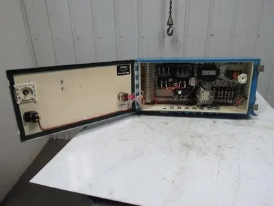 RAPISTAN 480V 5.4AMP Conveyor Machine Controller W/Reversing Starter Control Box