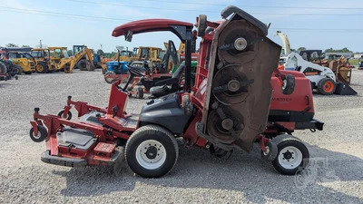 USED 2011 TORO GROUNDSMASTER 5900