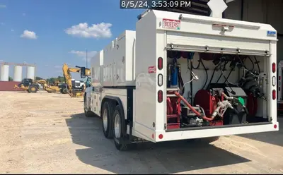 Used 2022 Kenworth T370 Water Trucks Utah US | Rubbl #1293400