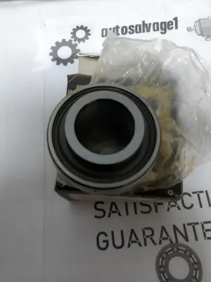 New | in-Stock PEER UC206-18-GO Bearings | Surplus Asset Holdings #1201175