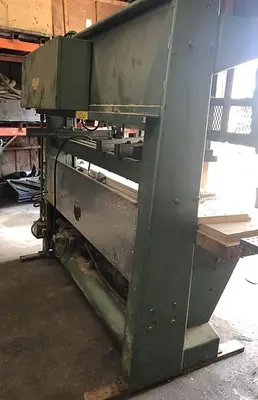 USED CEMCO MULTI-SPINDLE VERTICAL BORING MACHINE