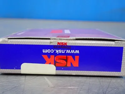 NEW NSK BEARINGS 32011XJ
