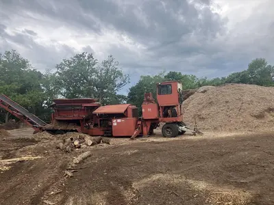Used 1997 MORBARK 1300 Forestry Grinders Virginia US | GF Equip Sales #1144645