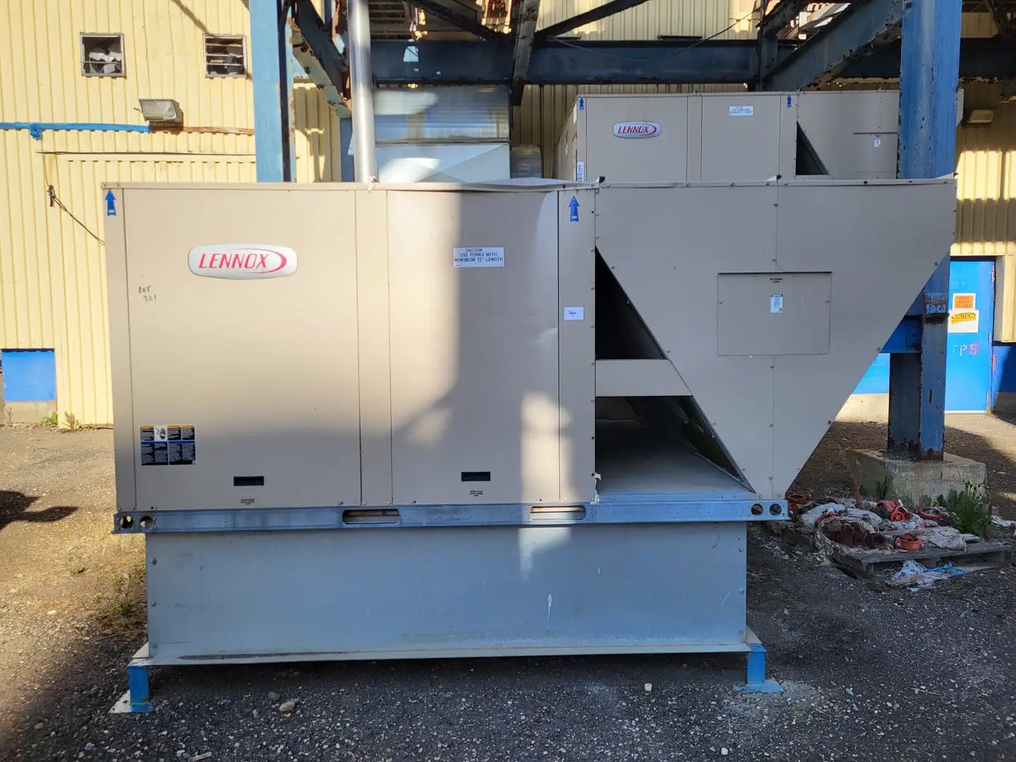Used 2015 LENNOX KCA240S4BN2G HVAC Parts and Equipment British Columbia CA | Lenmark #242777