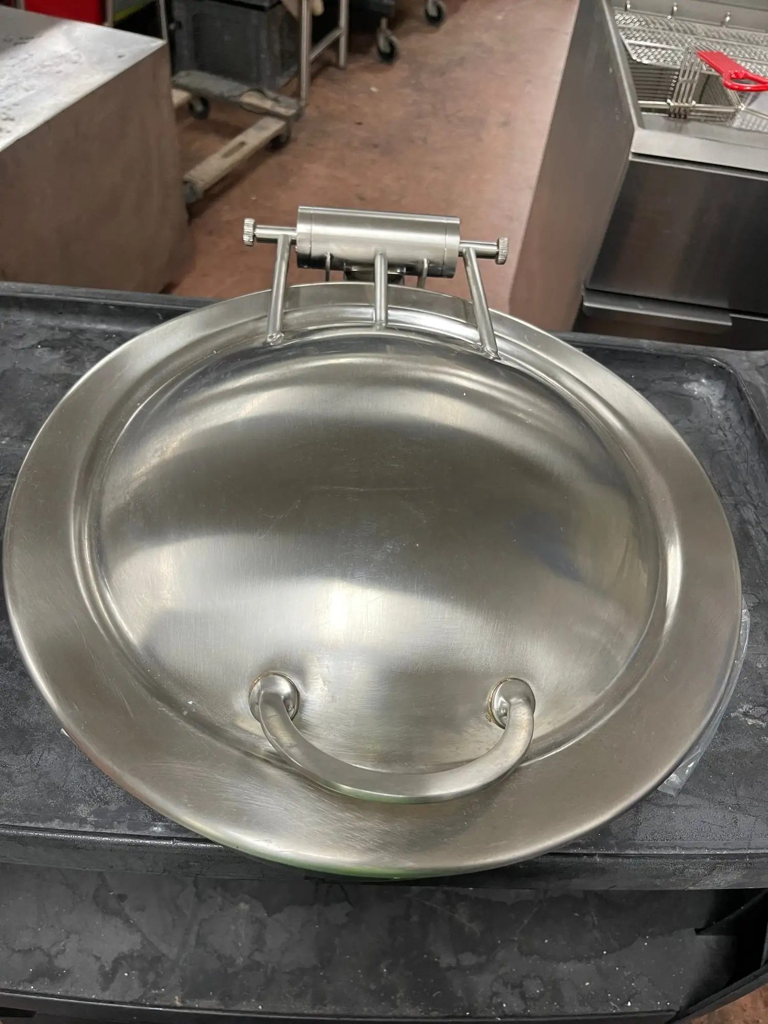 New | in-Stock Steelite New Haber & Son Steelite Stainless Round Induction Chafer 2.0 Gal with Hinged Lid Smallwares Illinois US | Falcon Restaurant Supply #1375897