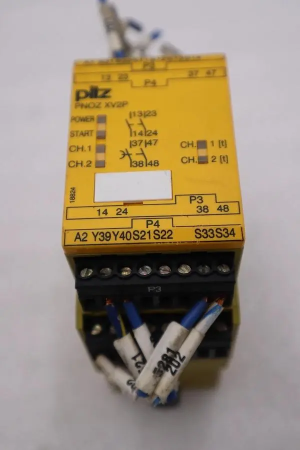 PILZ 777504 Safety Relay PNOZ XV2P 0.5/24VDC 2N/o 2N/o STOCK H1825