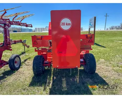 Used MASCHIO _UNKNOWN_ Square Balers Iowa US | Keast Enterprises #1360369