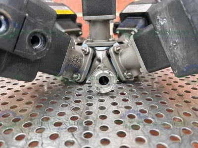 USED 5 ITT ADVANTAGE STAINLESS STEEL DIAPHRAGM VALVES W/ VALVE POSITIONER