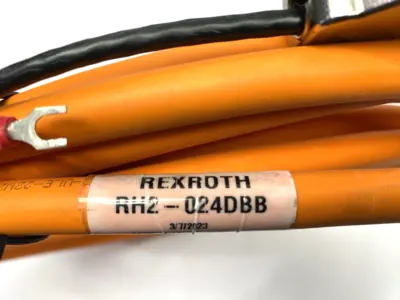 USED BOSCH REXROTH HYBRID CABLE 5M RH2-024DBB-NN-008,0 MISSING SCREW